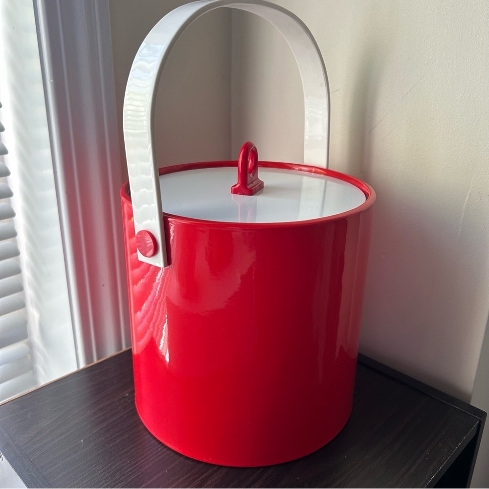 Vintage Retro Red Ice Bucket with White Handle